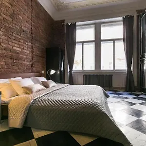 https://dusni-apartments.praguehotelsweb.com