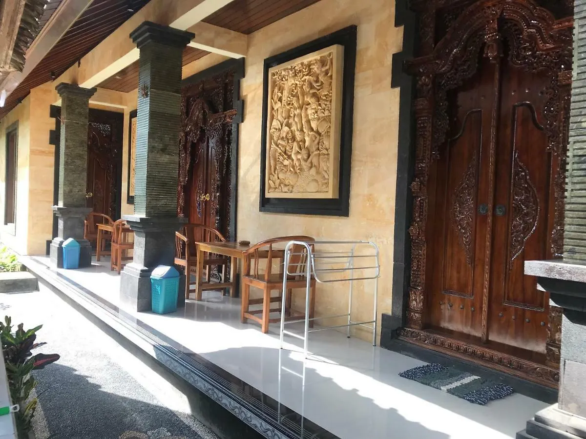 Homestay Hendra House Apartment Ubud